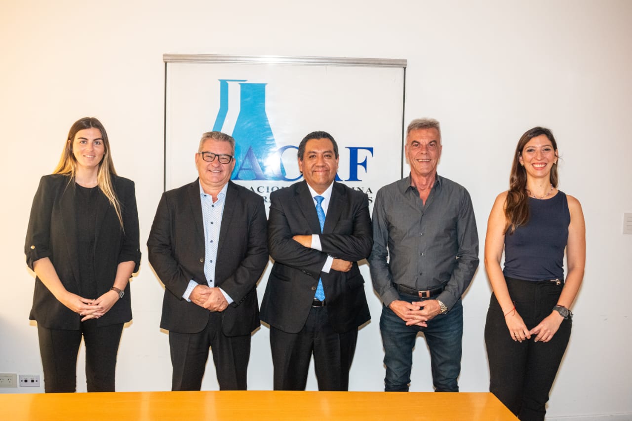 CIEF y UNIR ofrecerán Maestrías con certificación europea
